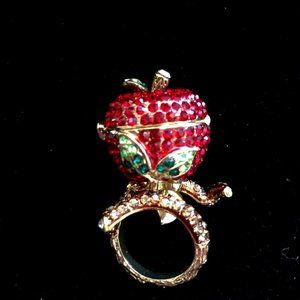 Betsey Johnson, Retired, Garden of Access Series Ring